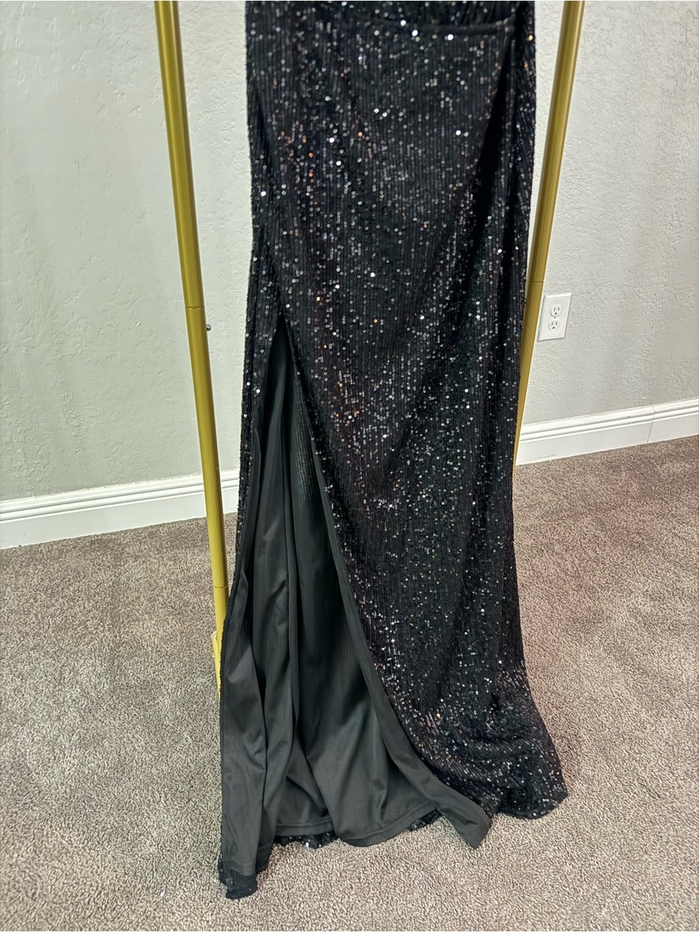 NWT 🖤 Fashion Nova Dressed To Impress Black Sequin Maxi Dress -Medium - Picture 3 of 6